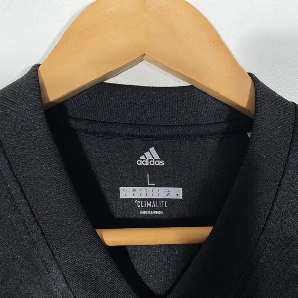 CW7651 - Adidas Manchester United Icons Polyester Soccer Jersey men's size L - Picture 4 of 7